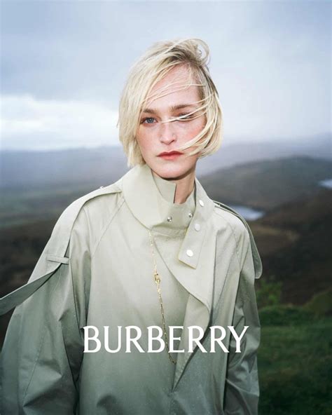 burberry winterjas kind|Luxury Womenswear Winter 2023 Collection .